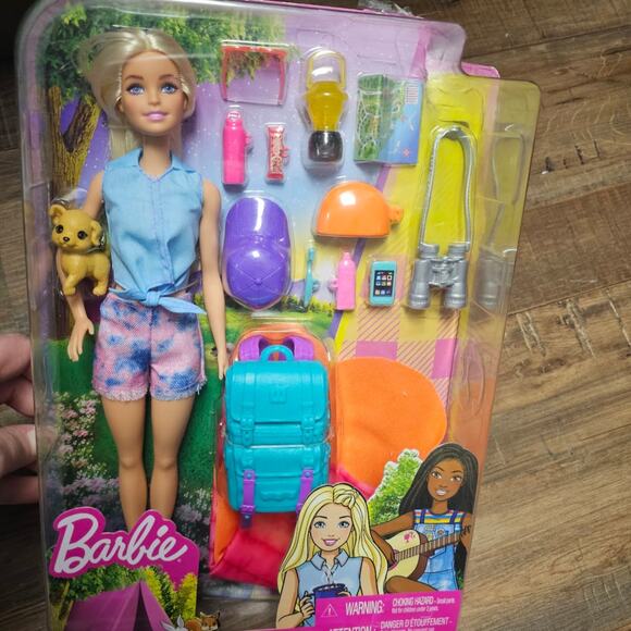 ​Barbie It Takes Two "Malibu" Camping Playset NWT - Picture 1 of 5